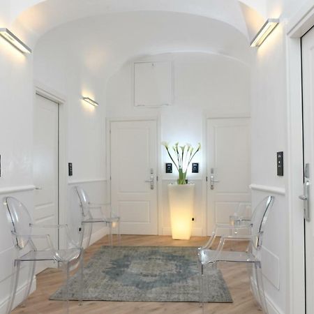 로마 레지덴자 자나르델리 B&B 외부 사진